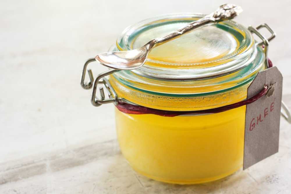 Une meilleure alternative au beurre Le ghee exotique serait parfait pour la friture et la friture / Nouvelles sur la santé