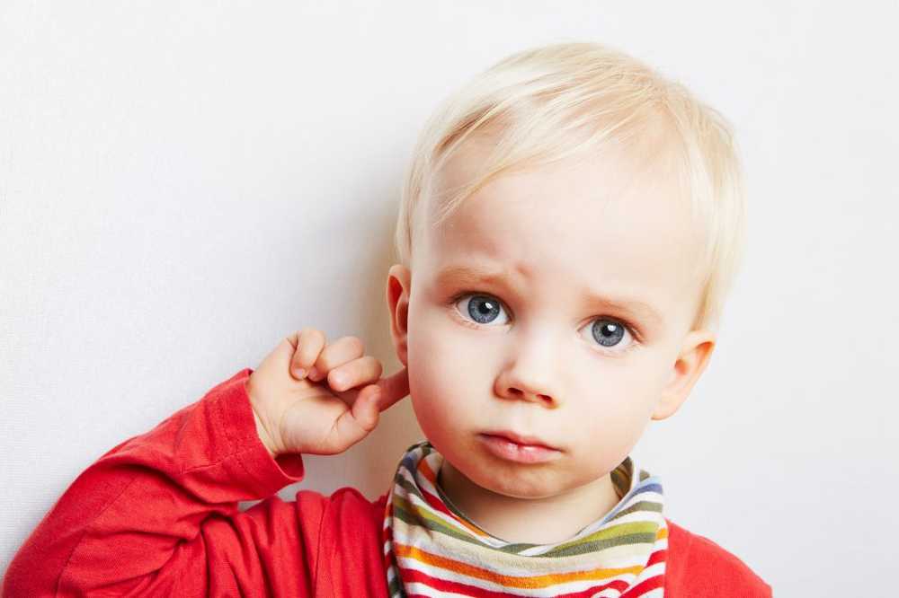 Frequent head shaking is a warning sign of middle ear inflammation in children / Health News