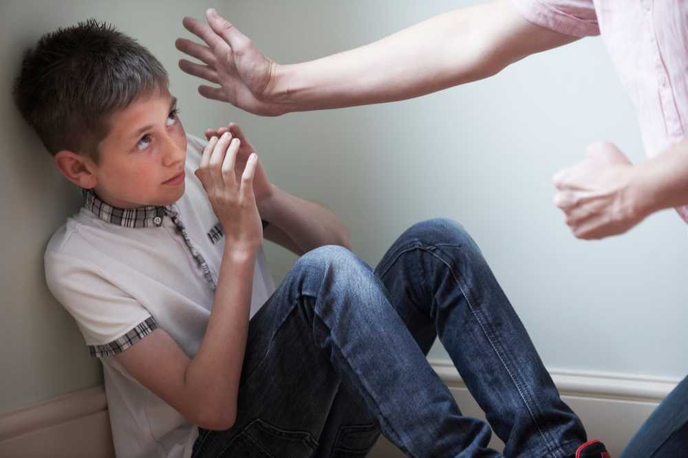 Physical punishment harms children and affects brain development / Health News