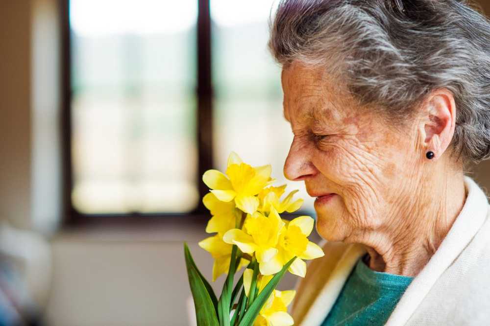 Fin de la vida La pérdida de olor en la mediana edad es un indicio de muerte oportuna / Noticias de salud