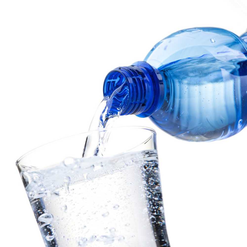 Plastic particles in drinking water - What are the general health risks? / Health News