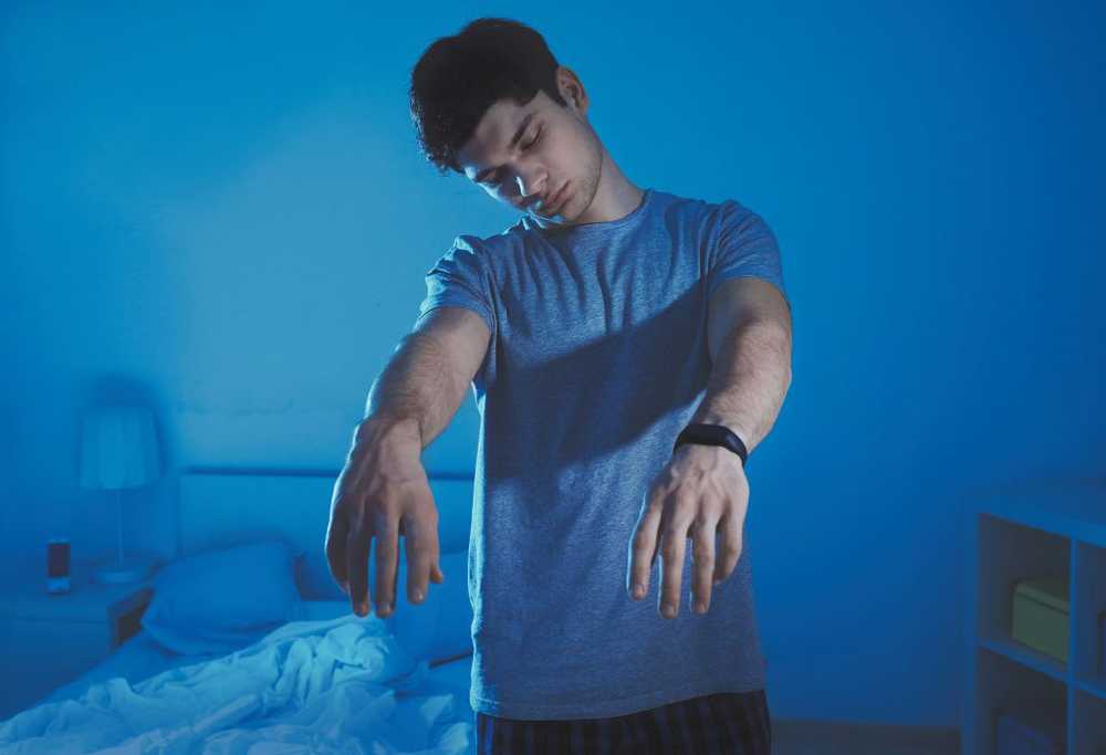 Sleepwalking - Symptoms, Causes and Therapy / Diseases