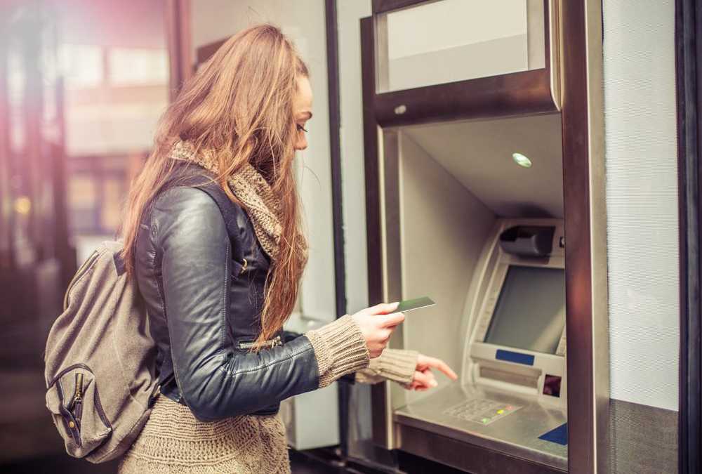 Tangentbord på bankomater laddade i bulk med mikrober och föroreningar / Hälsa nyheter