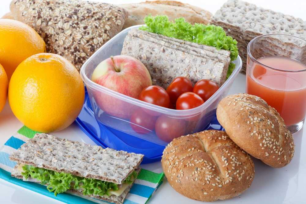 Digestion In case of frequent flatulence do not combine whole grain bread with fruit / Health News