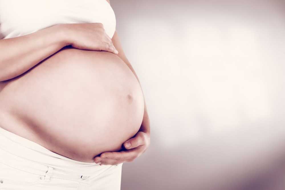 Overweight pregnant fat mothers harm her child / Health News