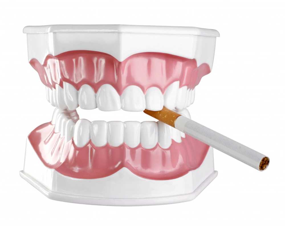 Researchers smoking often leads to gingivitis