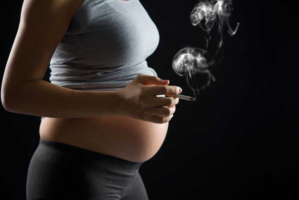 Researchers smoking during pregnancy promotes schizophrenia in the child / Health News