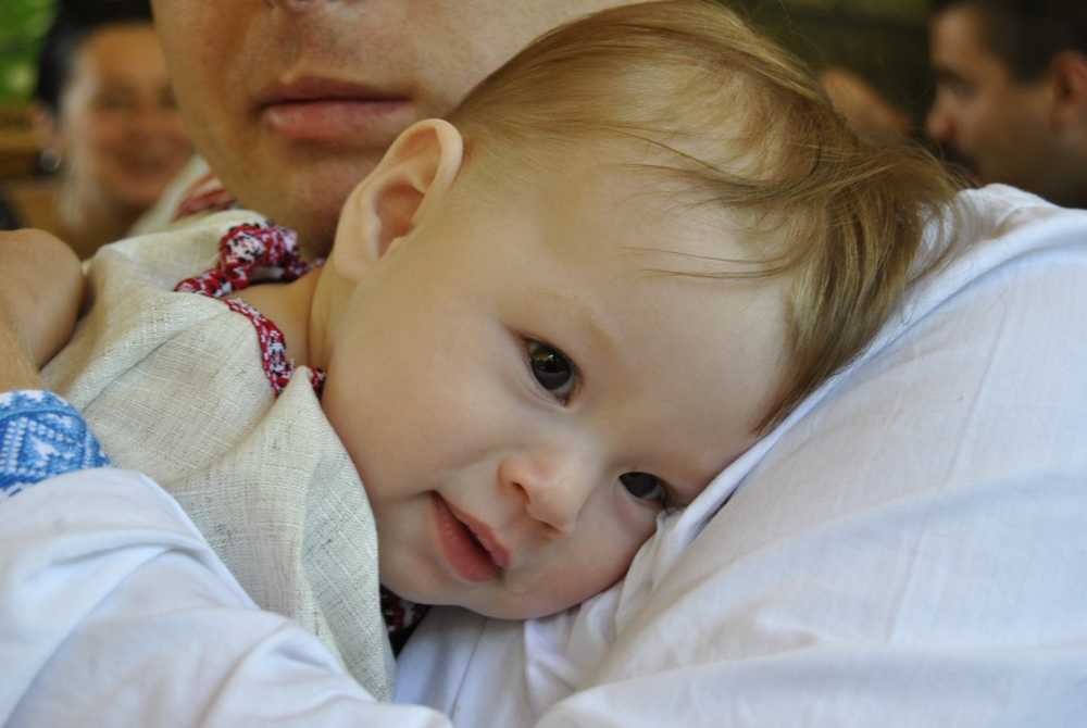 Brain tumor of a one-year-old girl shrank after a pope kiss / Health News