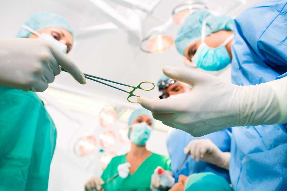 Court Wrong cosmetic surgeon operated on a dozen times / Health News