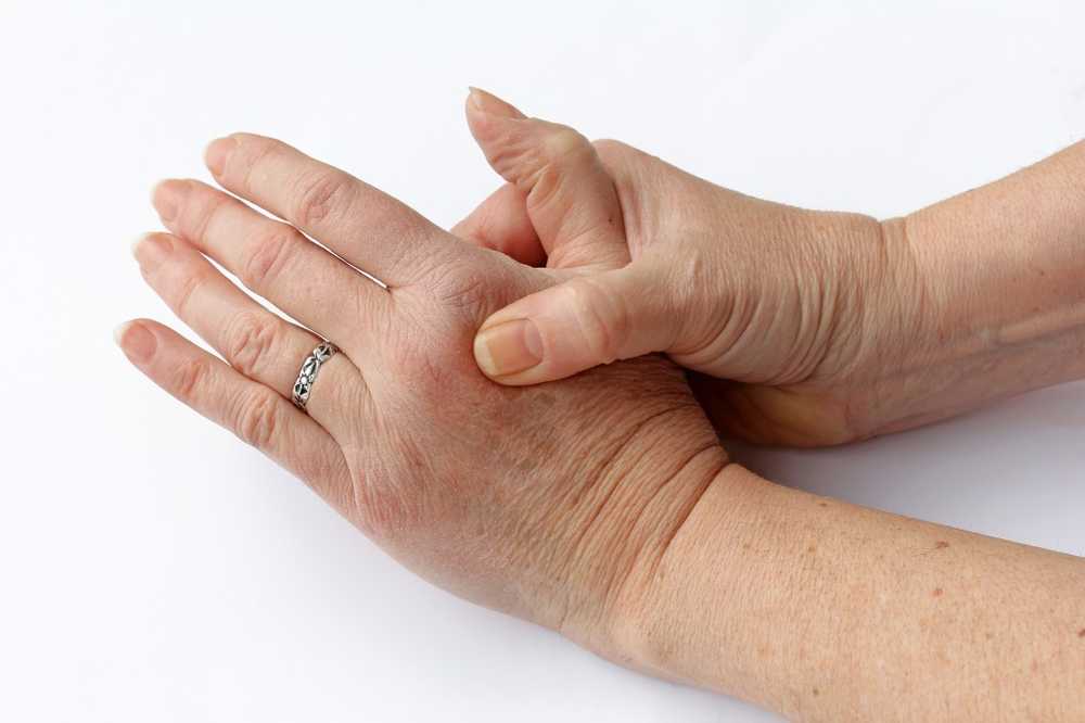 Health Does constant finger-snapping really cause osteoarthritis?