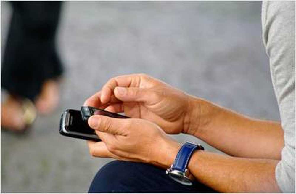 Daño postural por uso de smartphone. / Noticias de salud