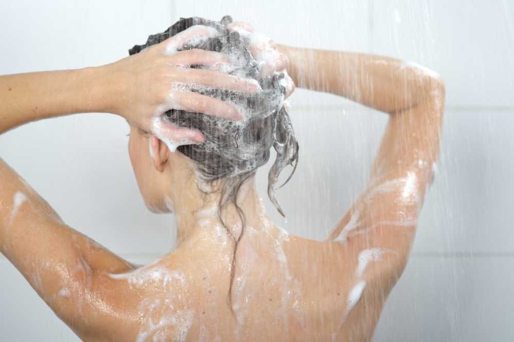 Huismiddeltjes voor droog haar / 