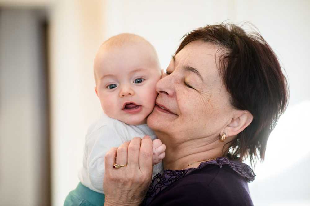 Couple d'âge mûr mère australienne de 63 ans - Le père a déjà 78 ans / Nouvelles sur la santé