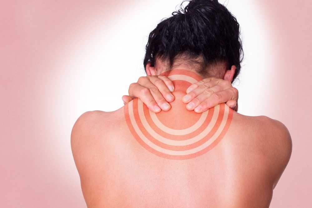 Dolore al collo - trattamento e cause / sintomi
