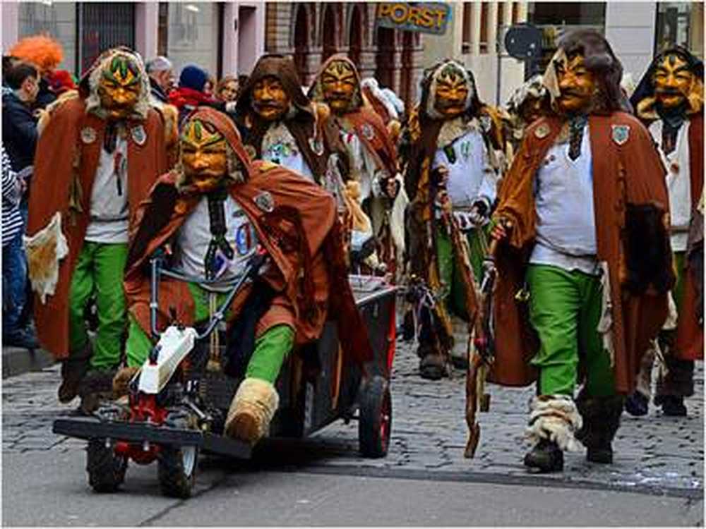 Conseiller contre la gueule de bois du carnaval / Nouvelles sur la santé