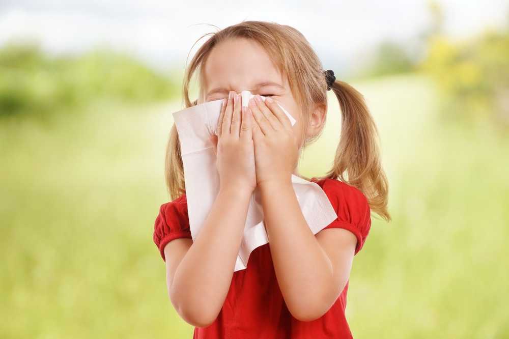 Perplexed Doctors Girls from Texas must sneeze 12,000 times a day / Health News