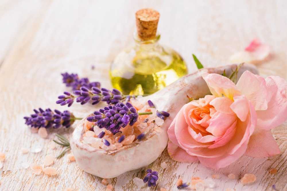 Essential oils - balm combined with rose oil. Relax better after work / Health News