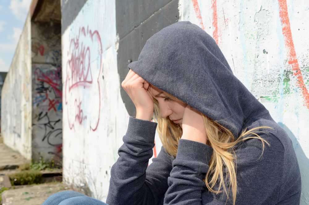 Triste e stanco Quando gli adolescenti si deprimono in inverno / Notizie di salute