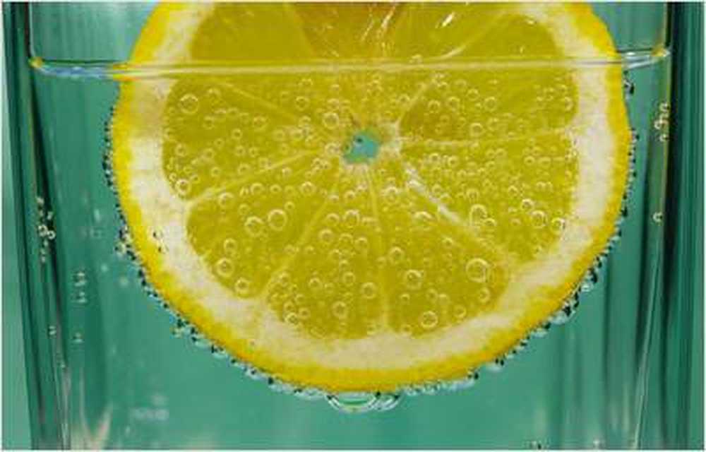 Acqua e tè non zuccherato invece di limonata o birra / Notizie di salute