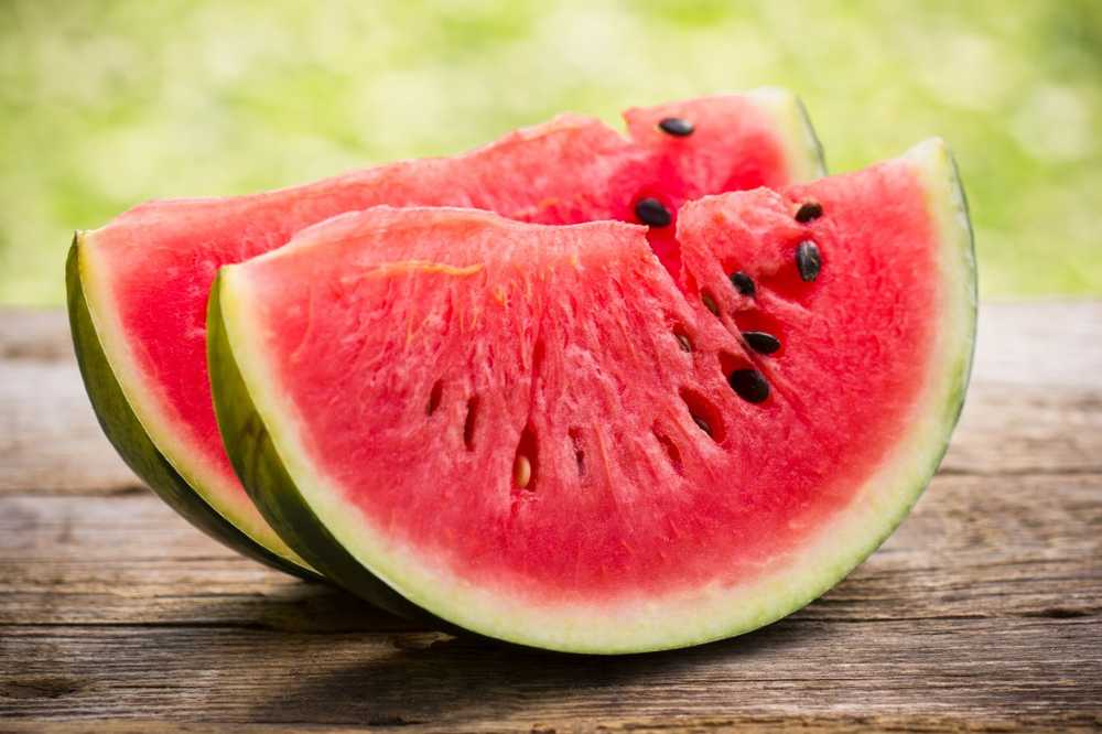 Watermelons Sugar sweet summer refreshment without sugar / Health News